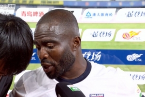大四喜！阿奇姆彭：我们代表的是大连，大家一起拿下胜仗